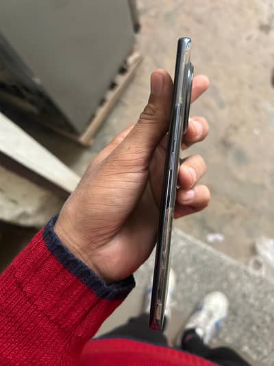 Tecno spark 20 pro plus