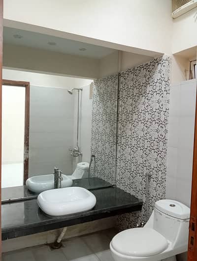 Ground Portion available for Rent in Telegardens F-17/2