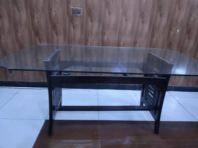 Dining Table with 6 chairs