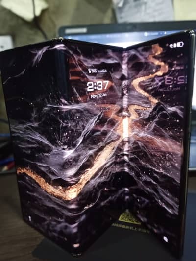 Huawei Mate XT Ultimate (16GB + 1 TB) Non PTA