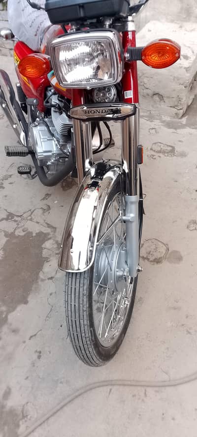 new bike 125 red clor