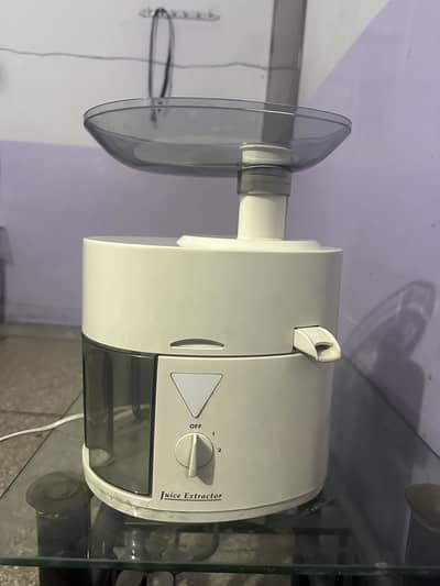 Toshba Juicer