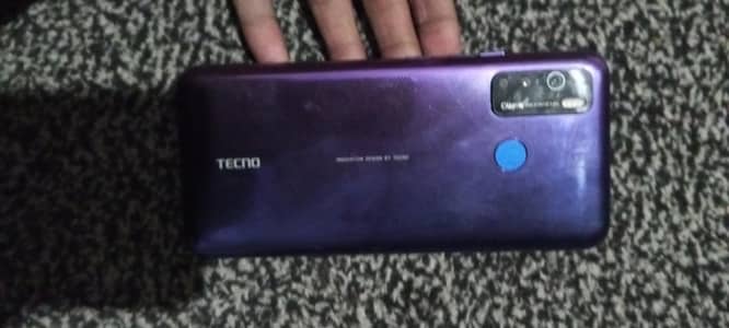 urjant sell ha paiso ki zaroorat ha ghar ka Chala howa phone ha good r