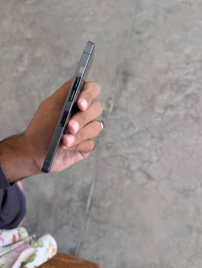 I phone 13 pro pecific blue 256 gb