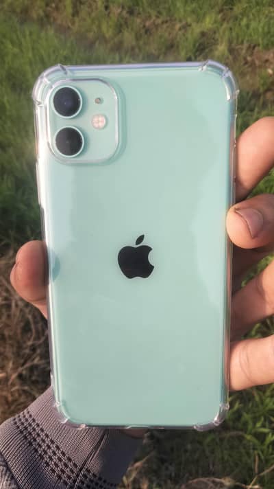 iphone 11 water pack 64gb 10/10 all okay