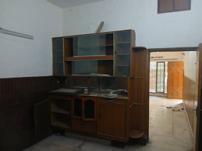 Allama Iqbal Town 7 Marla 3 Storey House For Sale