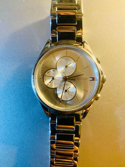New women’s Tommy Hilfiger watch