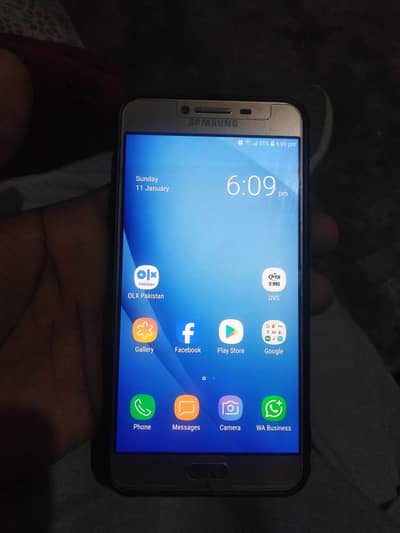 Samsung C5 4gb. . . . 64gb   smart phone