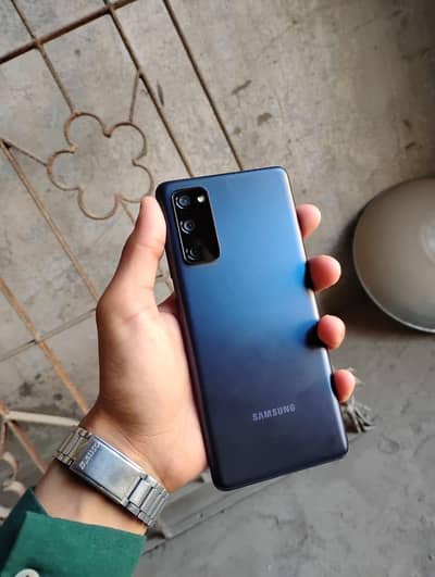Samsung S20 FE