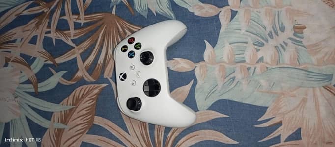 Xbox series s with all original accessories