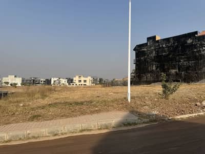 10 Marla Extra Land Plot For Sale In Phase 8 Bahria Town Rawalpindi