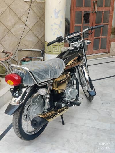 Honda cg 125 gold edition