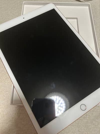 Apple iPad 8th Generation 128GB Gold| PUBG Ready | Excellent Condition