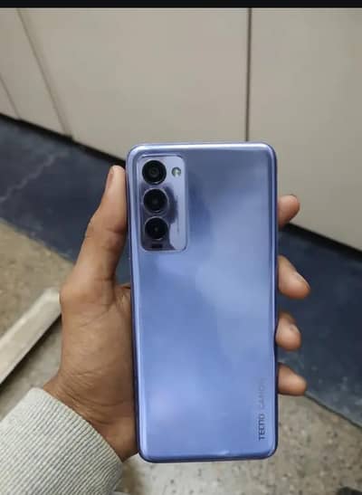 tecno 18t . 4.2 ram 128 rom