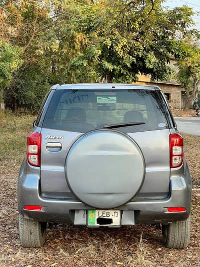Toyota Rush GL PACKAGE