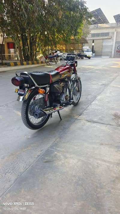 Honda CG 125 Model 2025 Peshawar registered