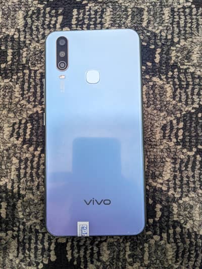 Vivo y17