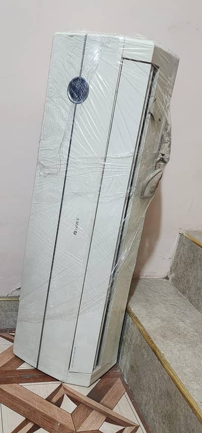 gree ac neat and clean