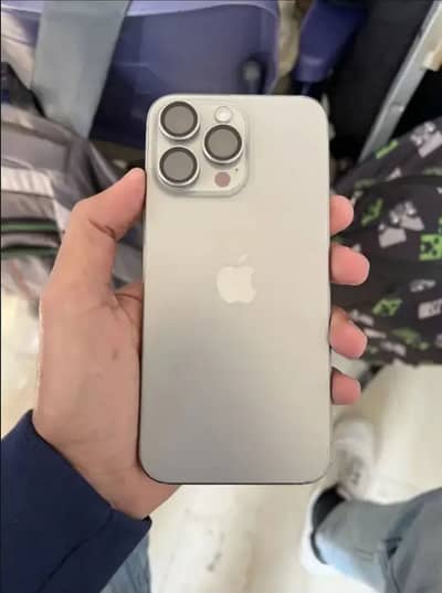 iPhone 15 Pro Max NON PTA JV