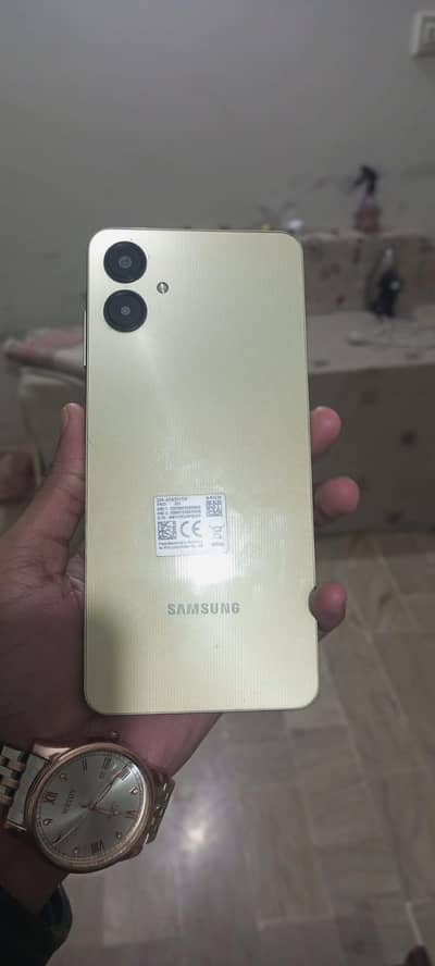 SAMSUNG A06 GENUINELY PIES 4/64