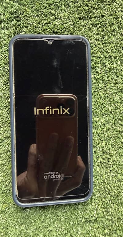 Infinix hot 8 lite