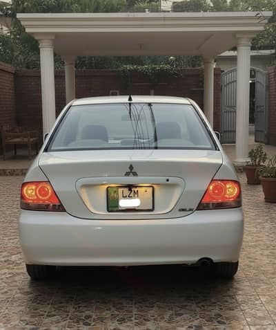 Mitsubishi lancer glx sr 1.6