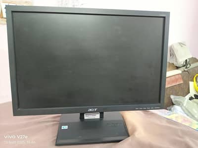 ACER 19 inch LCD for Sale: V193W