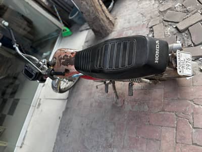 Unique 70cc bike Muzffar Garh Registration