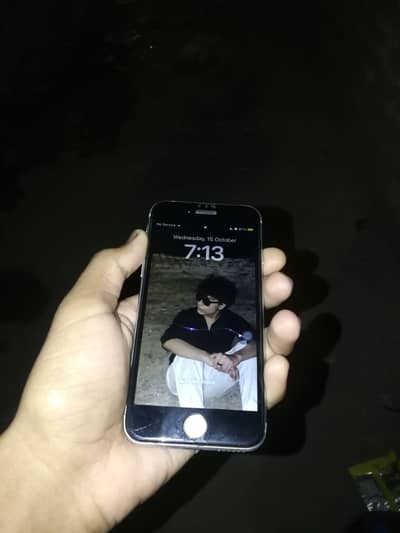 iPhone 8 urgent sale