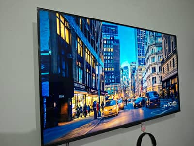 TCL QLED 4K Google tv 120Hz  2160p brand new condition complete box