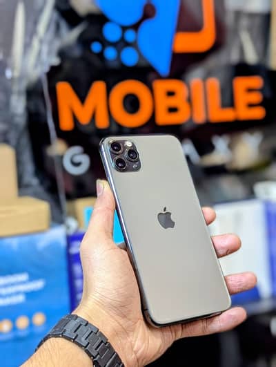 iphone 11 pro max | 256 gb | 10\10  | bh 80% |official pta approved