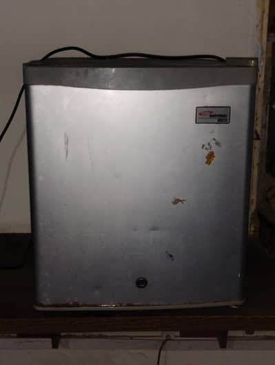 mini fridge