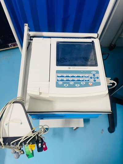 ECG Machine Portable | Excellent Condition