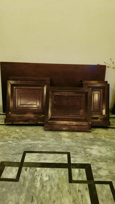 executive office table with 2 visitor chairs