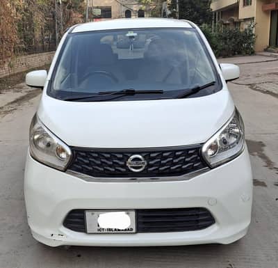 NISSAN DAYZ 2014/2018 SINGLE OWNER FUEL ECONOMICAL
