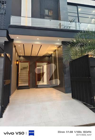 6 marla brand new Ultra modern design house available for sale ( Gas Install )