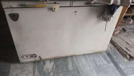 2 door freezer  in working condition