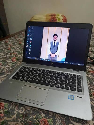 HP Laptop With Free cover