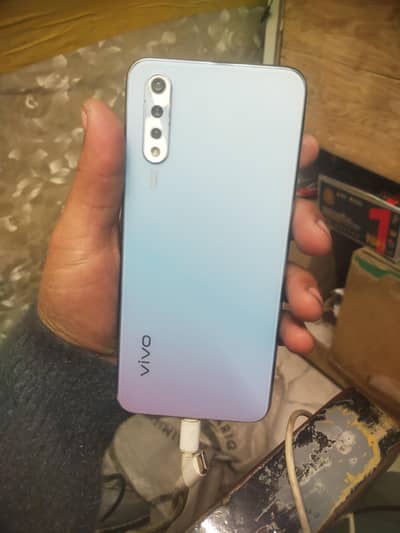 vivo s1 panel change  ram memory 8/128