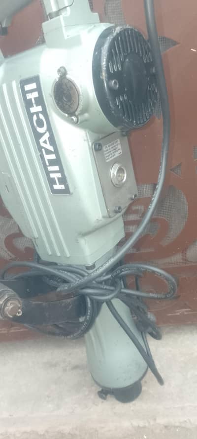 Hitachi jack hammer