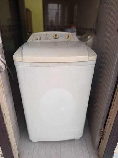 Toyo washing machine