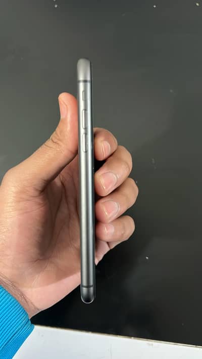 Iphone 11 64gb 10/10 orignal 85 bettery health