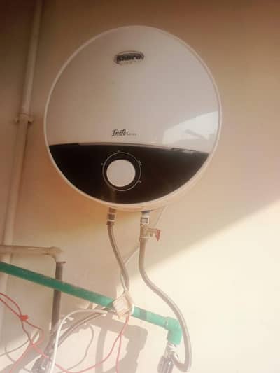 Full Warranty Pari ha 10 by 10 condition ha jis na Lena wohi rabta kry