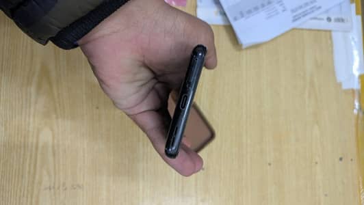 One Plus 9 pta 8+4/128 gb exchange possible