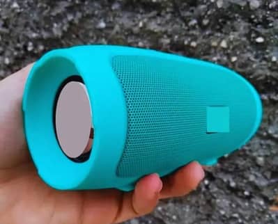 Amazing speaker available 1 year warranty  big sound and base