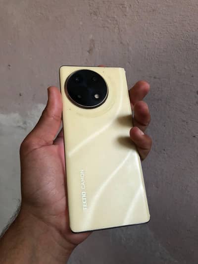 Tecno Camon 30s