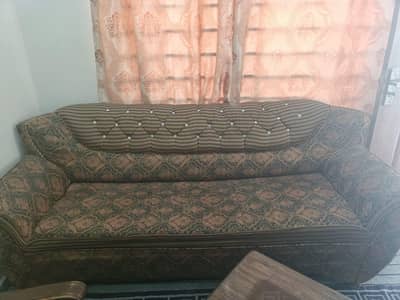 5 seater sofa in good condition