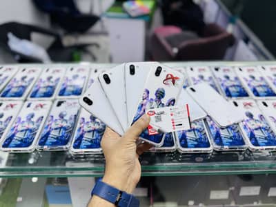 SHARP AQUOS R2 SNAPDRAGON 845  64/4 90hz (POUCH INCLUDE) A+ Water Prof