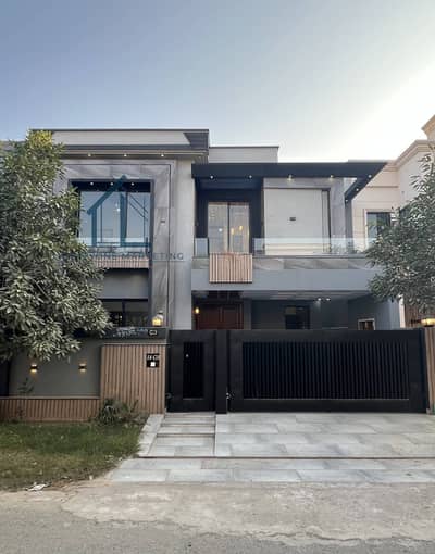 10 Marla house available for rent in DHA phase 6 sector D Lahore.