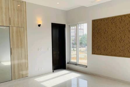 Well-constructed House Available For sale In Lahore Villas